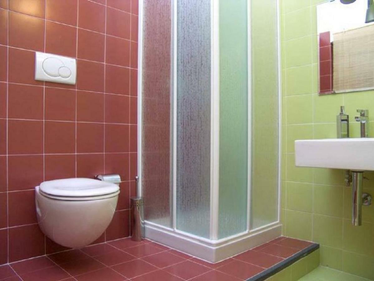 I Colori Di Sara Panzió Catania-Fontanarossai nemzetközi repülőtér Kültér fotó
