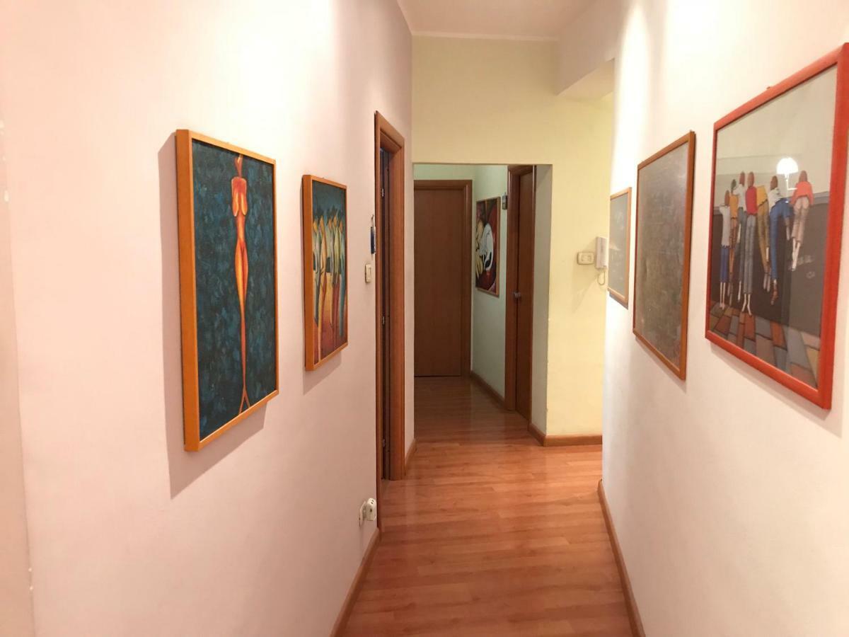 I Colori Di Sara Panzió Catania-Fontanarossai nemzetközi repülőtér Kültér fotó